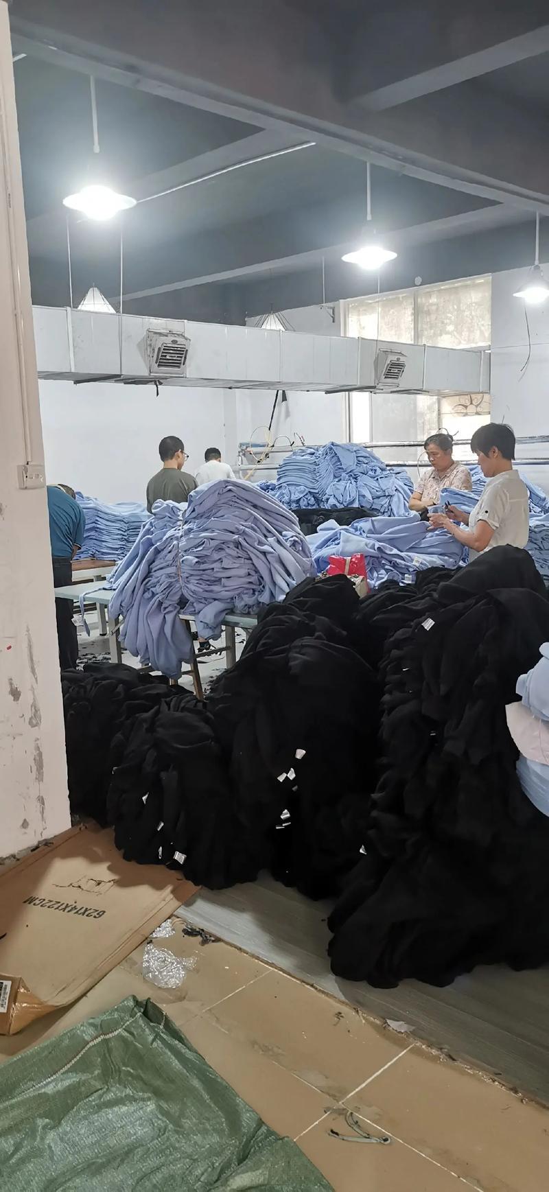 帶你走進(jìn)服裝廠(chǎng) ,車(chē)間實(shí)拍.